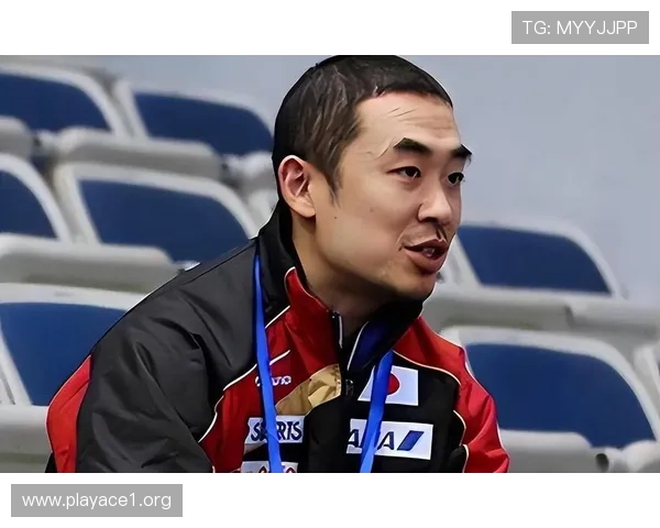 体坛:姜轶祥留洋未能担任U17国少主力决定回归俱乐部寻求发展 体坛:姜轶祥留洋未能担任U17国少主力决定回归俱乐部寻求发展