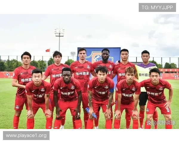 梅州客家形势严峻应对挑战刻不容缓团结奋进决不松懈